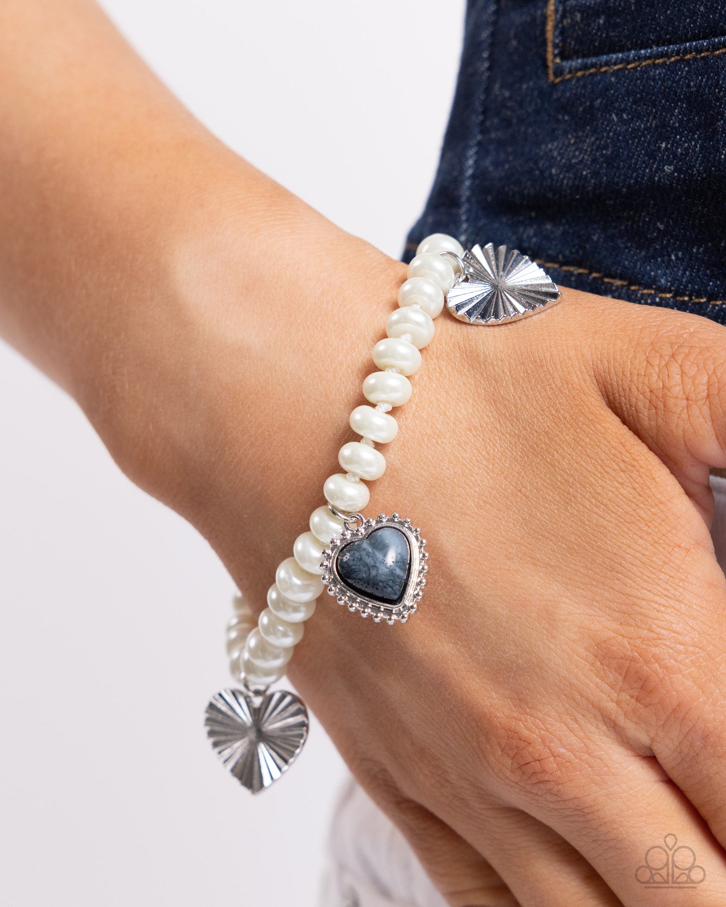 New Releases 7/11 Heart-struck Haven - Silver Bracelet