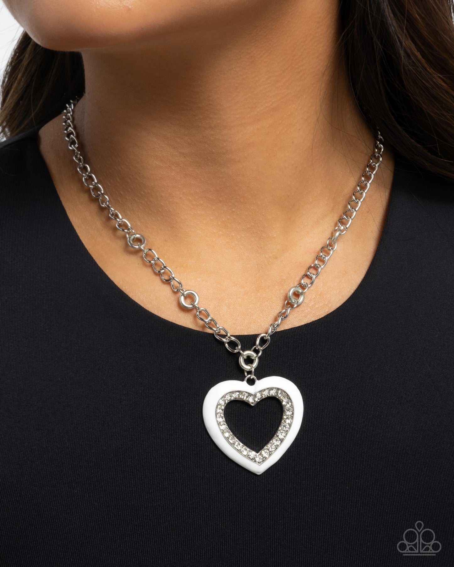 New Releases 10/14 Romantic Rule - White Necklace