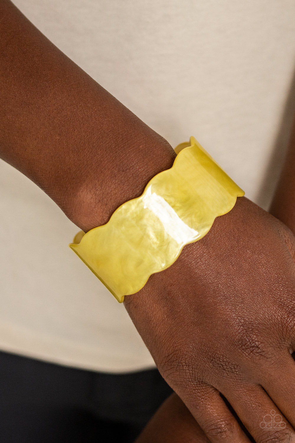  Retro Ruffle - Yellow cuff Bracelet