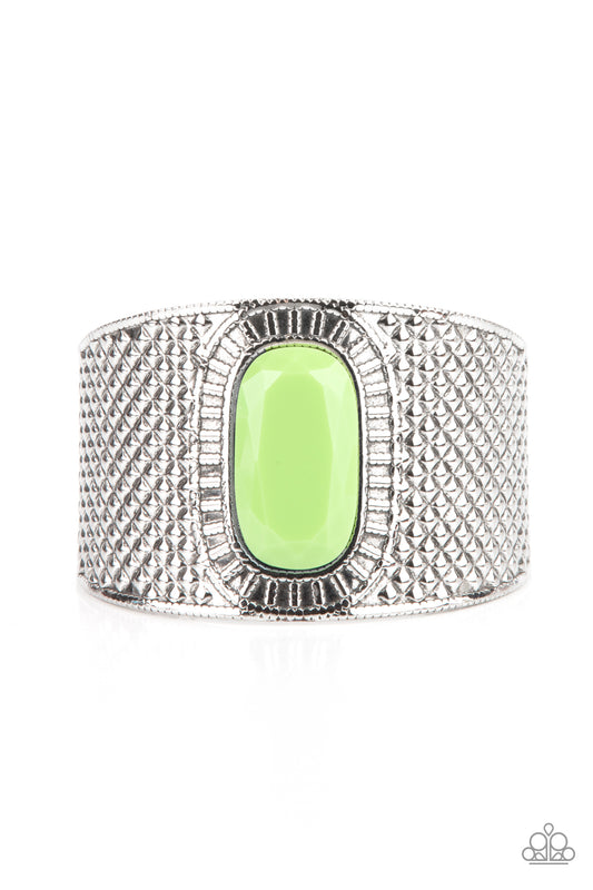 PAPARAZZI Poshly Pharaoh - Green Paparazzi Accessories